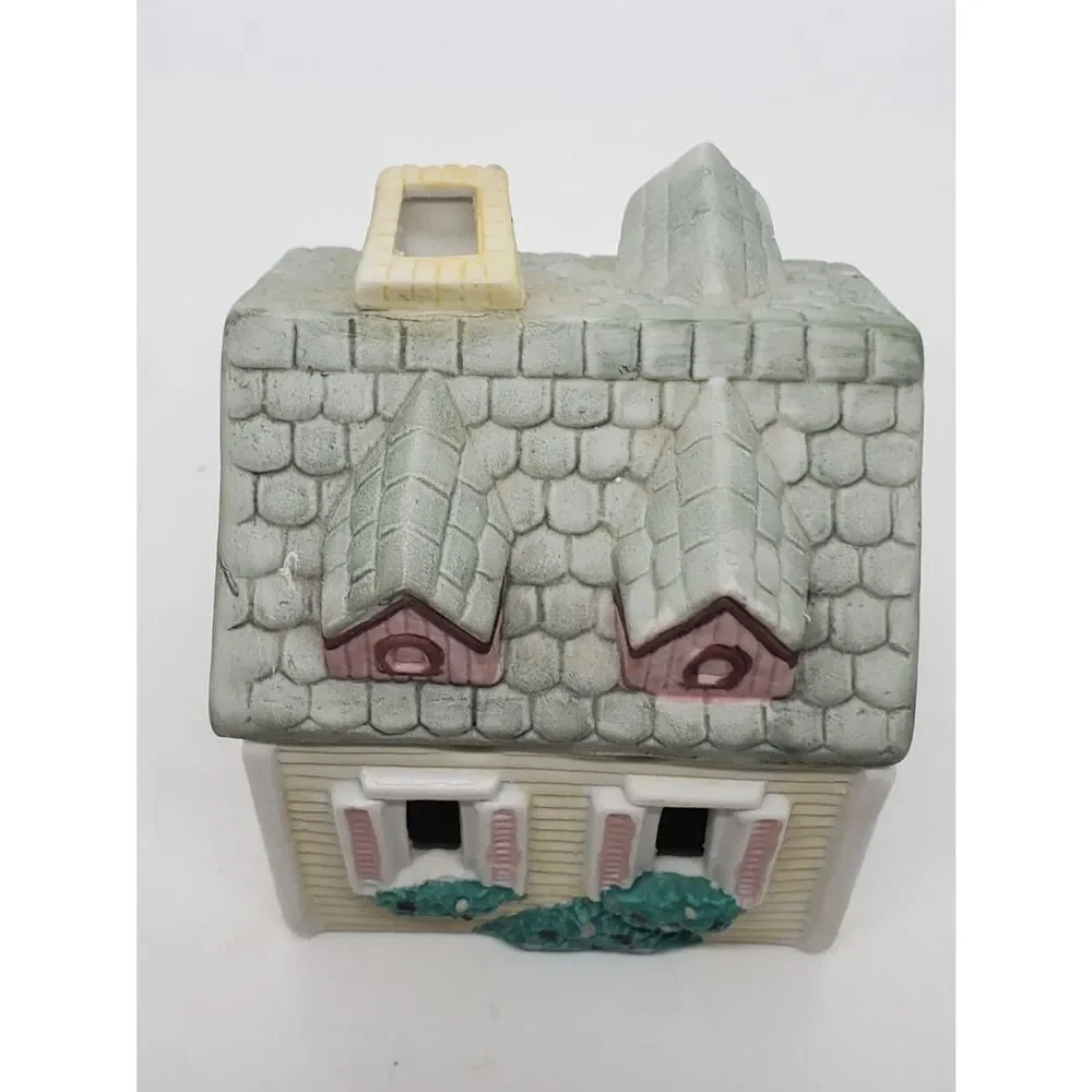 Vintage Ceramic Porcelain Tealight Candle Holder Made in Taiwan Hand Painted